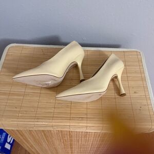 Sam Edelman Yellow Pointed Heels
